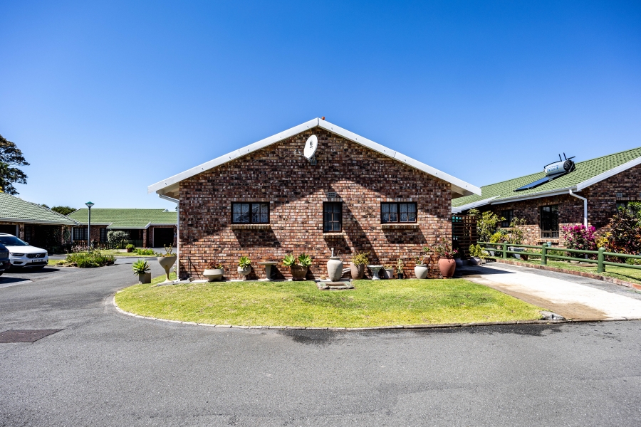 To Let 3 Bedroom Property for Rent in Gonubie Eastern Cape